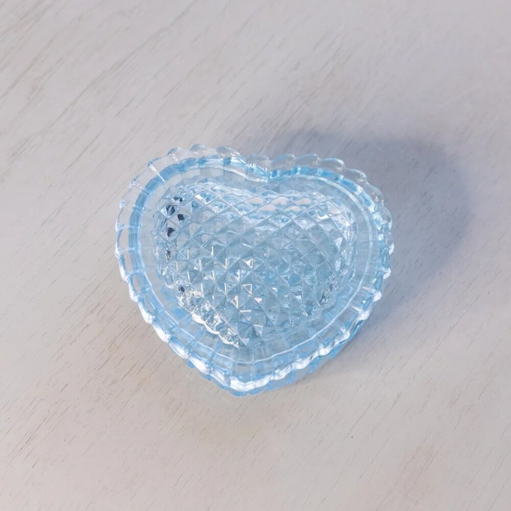 Vintage LE Smith Light Blue Glass Heart Lidded Dish